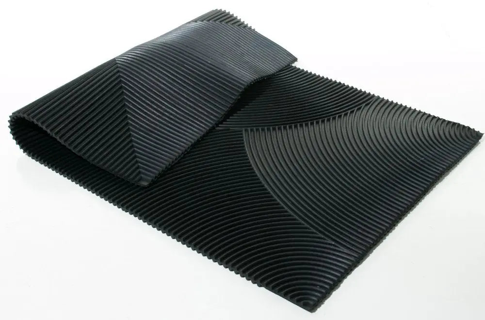 18" X 30" Black Rubber Outdoor Door Mat - NOBLE HOME INTERIORS