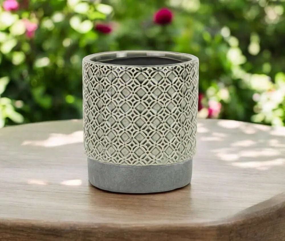 6" Gray Geometric Ceramic Indoor Outdoor Round Pot Planter - NOBLE HOME INTERIORS
